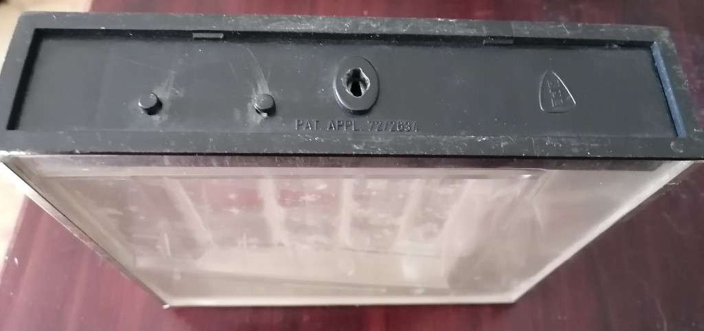 A Collection of vintage bank items (Saambou piggy bank), United, Perm, Standard Bank