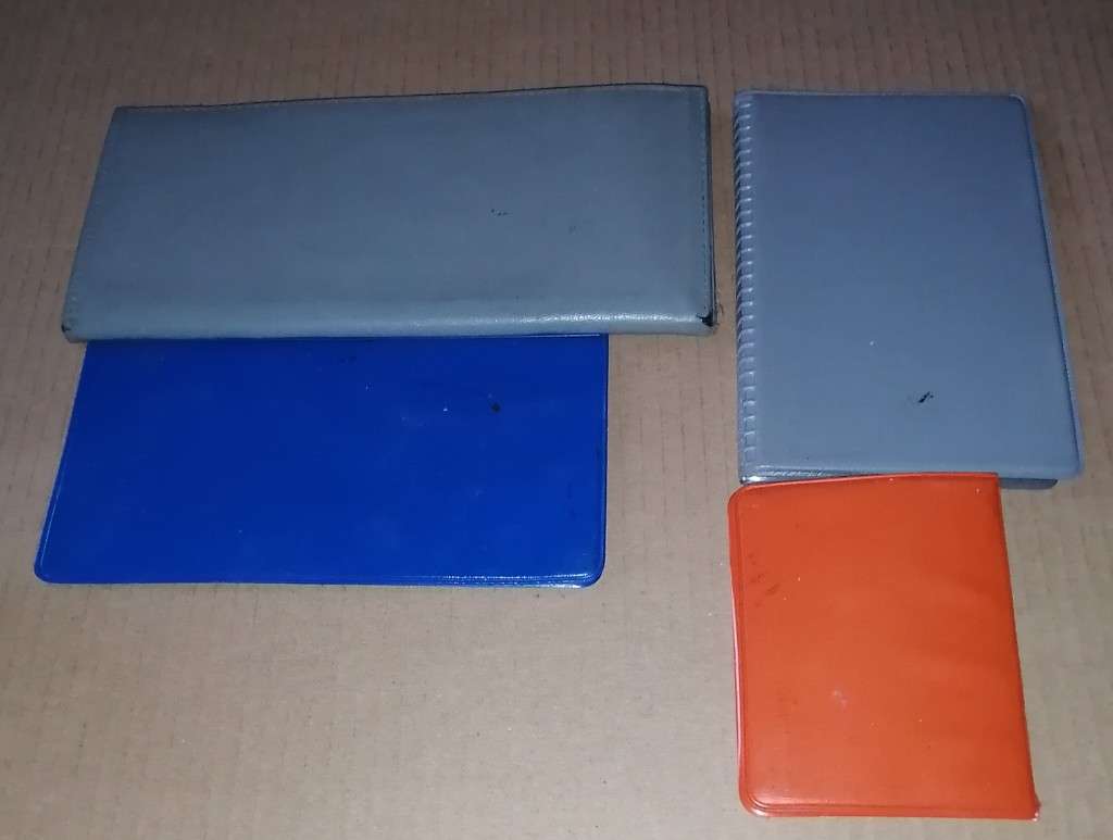 A Collection of vintage bank items (Saambou piggy bank), United, Perm, Standard Bank