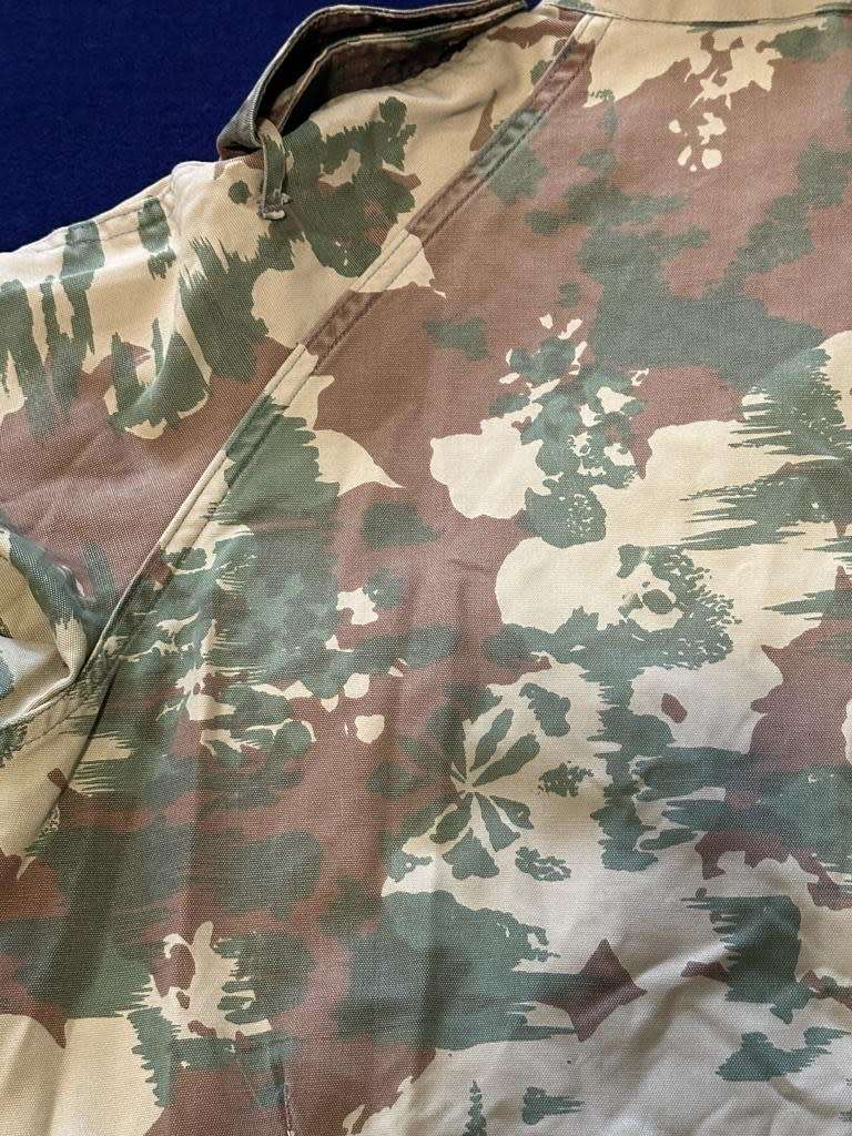 SAP Koevoet 1st Type Camouflage Bushjacket - Year 1971 - Original Used with StarBurst Patterns