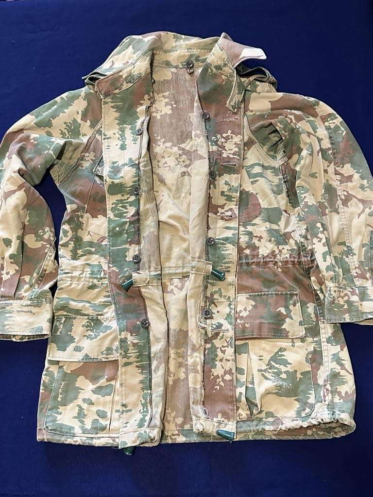SAP Koevoet 1st Type Camouflage Bushjacket - Year 1971 - Original Used with StarBurst Patterns