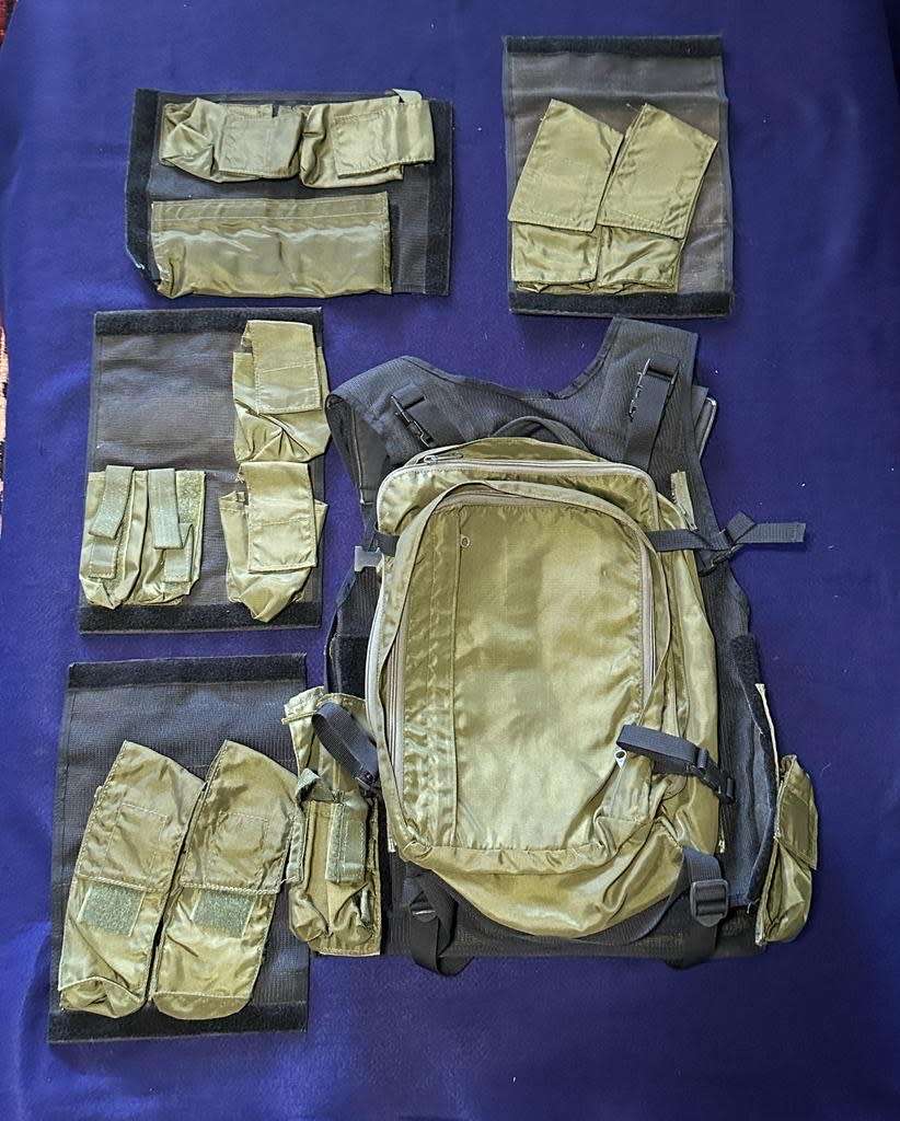 SAP Taskforce Olive Green Combat Vest with 4 Additional Loading Panels - Great Condition