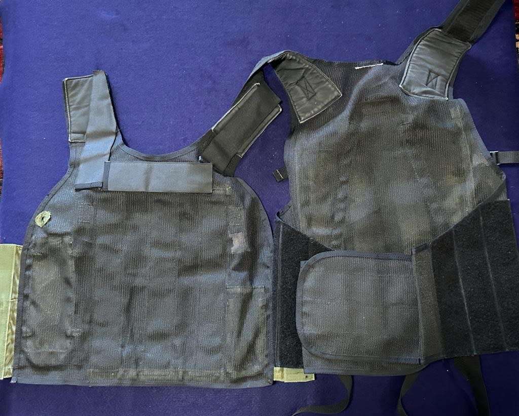 SAP Taskforce Olive Green Combat Vest with 4 Additional Loading Panels - Great Condition