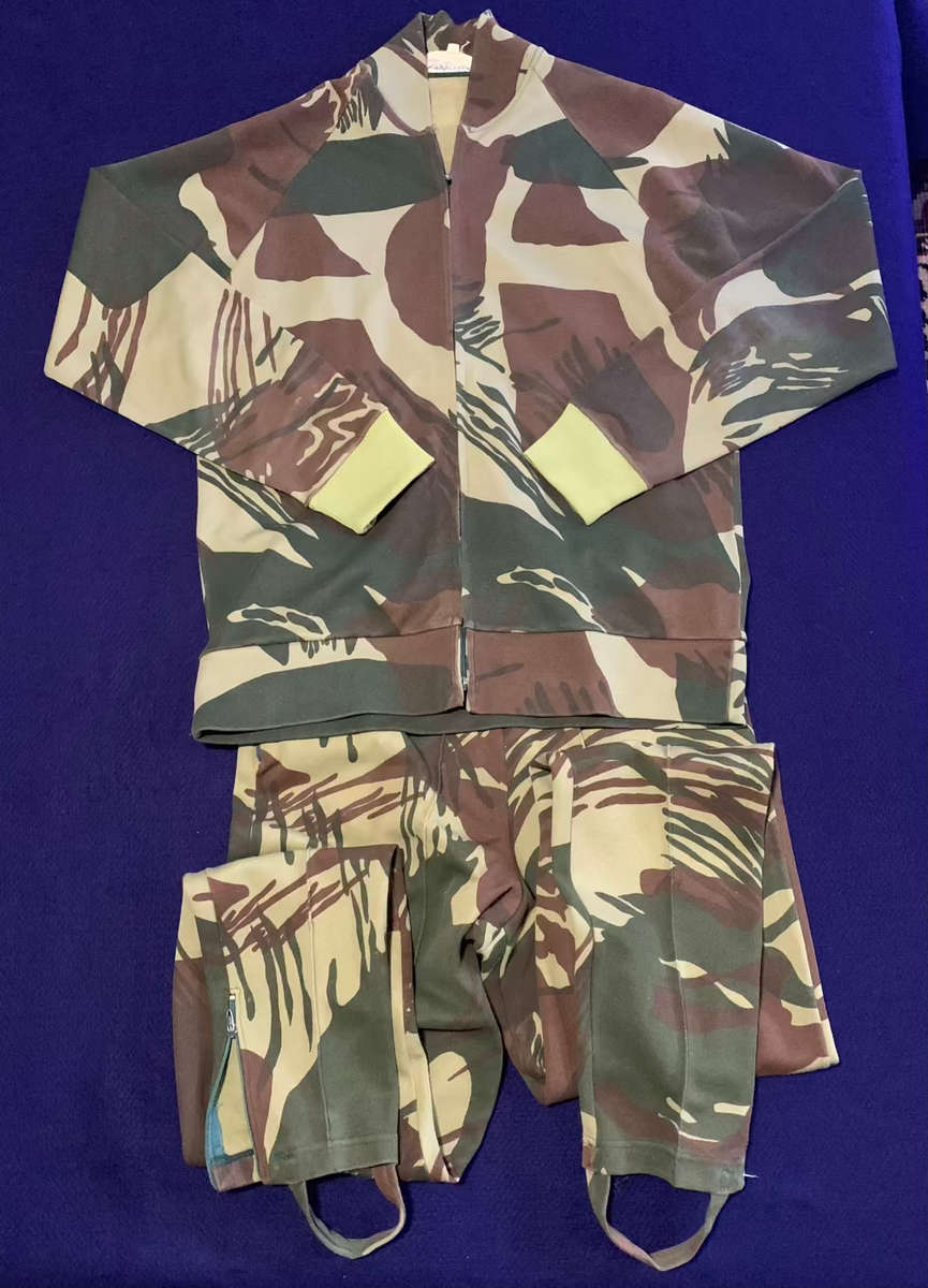 Rare RHODESIAN Camoflage 2 Piece Tracksuit - Condition As Issued, Made by Sprinter, Size M