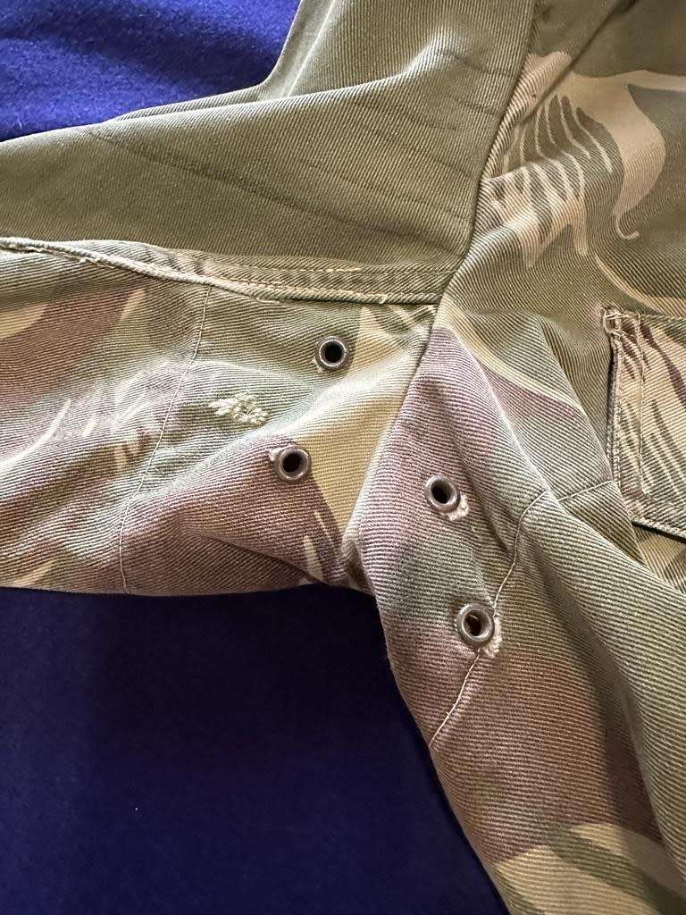 RHODESIA CAMO BUSH JACKET, with Padded Elbows and back zipper Pouch - Size 2