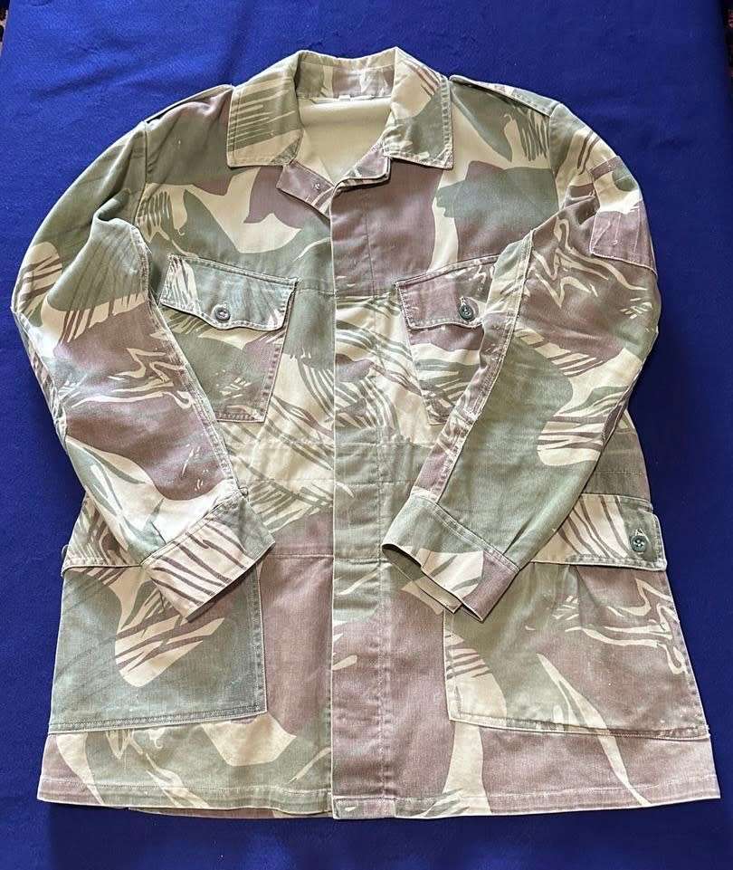RHODESIA CAMO BUSH JACKET, with Padded Elbows and back zipper Pouch - Size 2