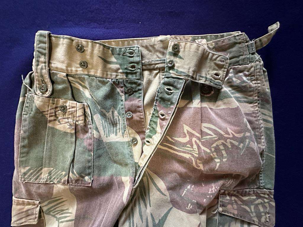 RHODESIAN ARMY CAMO TROUSERS, with Rear Padding and Waist Adjuster - Size 5, 1978 Year