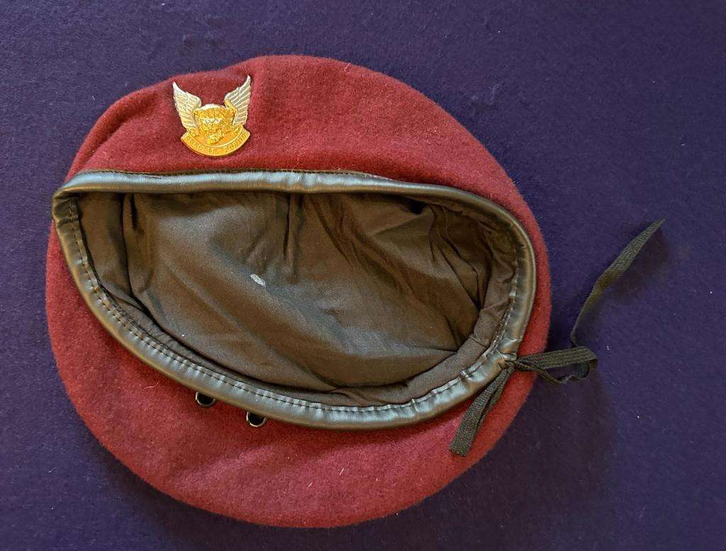 Transkei Special Forces Beret and Badge - Both Beret Screws Intact