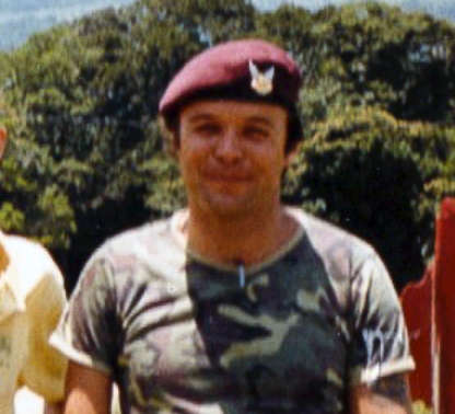 Transkei Special Forces Beret and Badge - Both Beret Screws Intact