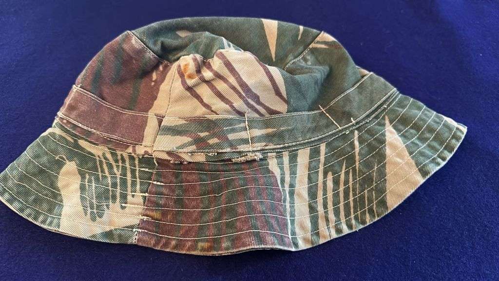 RHODESIAN Camoflage Bush-Hat - Great Condition - Period Piece