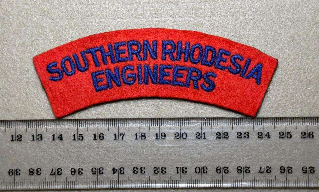 SOUTHERN RHODESIA ENGINEERS SHOULDER FLASH - BLUE ON RED
