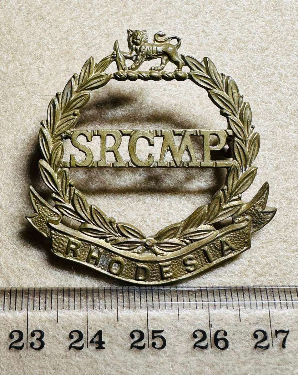 Southern Rhodesia Corps of Military Police - SINGLE SRCPM CAP BADGE WITH LION BRASS - VERY RARE