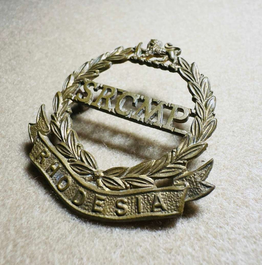 Southern Rhodesia Corps of Military Police - SINGLE SRCPM CAP BADGE WITH LION BRASS - VERY RARE