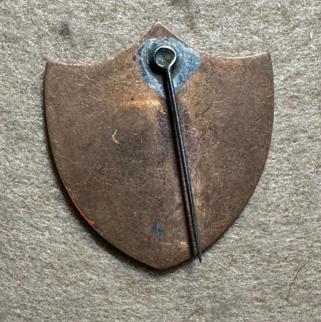 RHODESIA KITET 1979 ANGLING BADGE