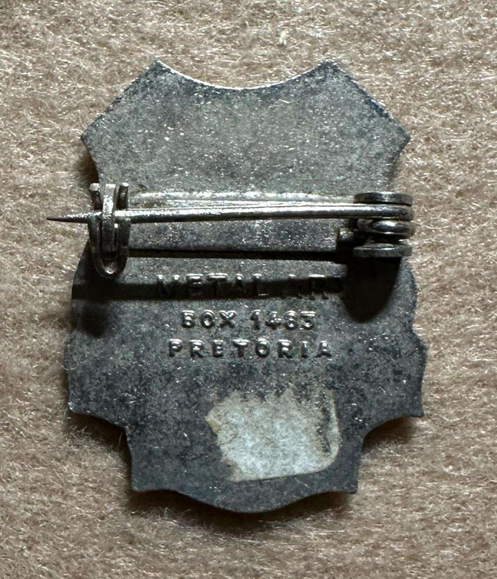 RHODESIA GWANDA & DISCTRICTSCLUB BOWLS , by METAL ART, PRETORIA