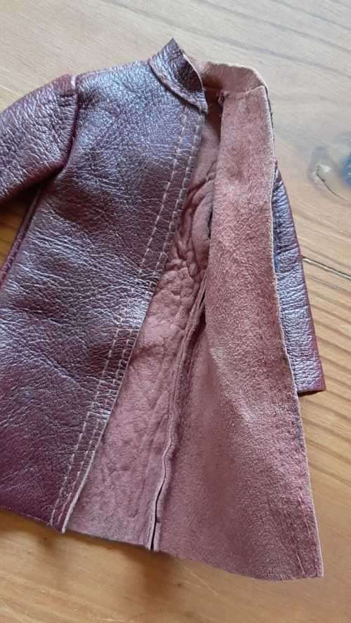 Genuine leather coat, hat and handbag to fit a Cindy doll