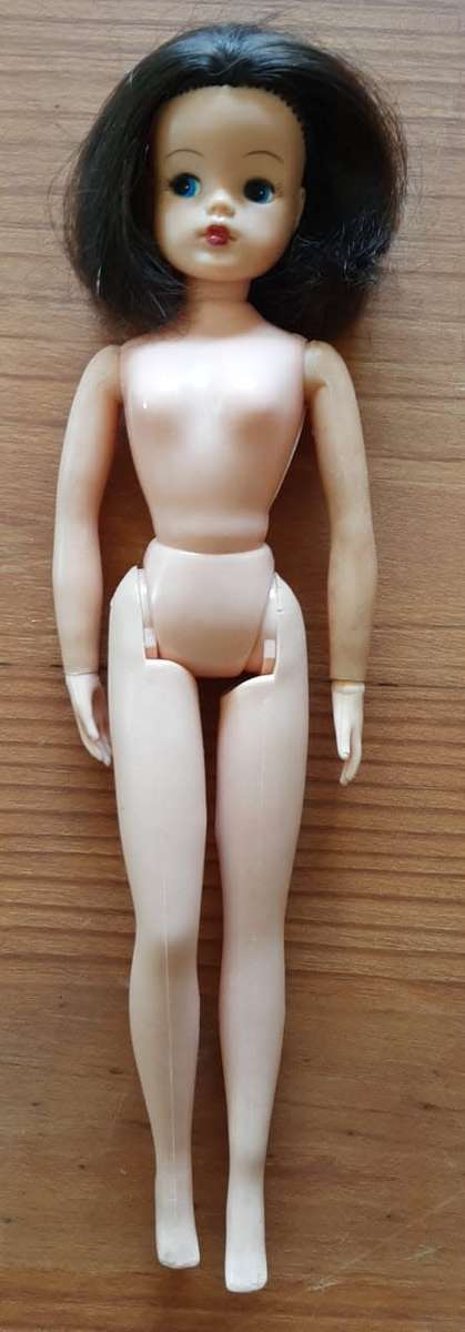 1980's Cindy Doll with used clothing