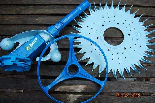 BRAND NEW POOL CLEANER PLEASE NOTE NO HOSES ZODIACPACER