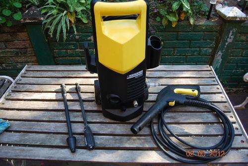 KARCHER HIGH PRESSORE CLEANER PLEASE READ THE ADVERT
