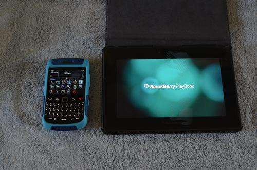 CRAZY AUCTION BLACKBERRY BOLD 9720 AND BLACKBERRY 16 GB PLAYBOOK