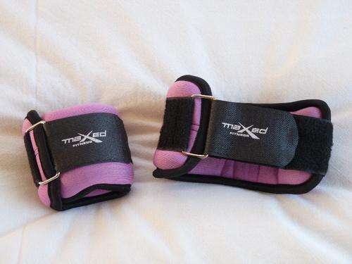 BRAND NEW 2KG ANKLE AND WRIST WEIGHTS LAST ONE