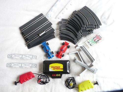 NEW FORMULE ONE RACING TRACK WITH 2 CARS