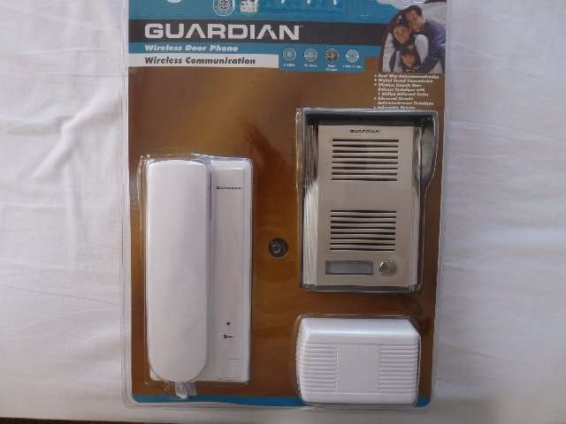 BRAND NEW  GUARDIAN WIRELESS DOOR PHONE