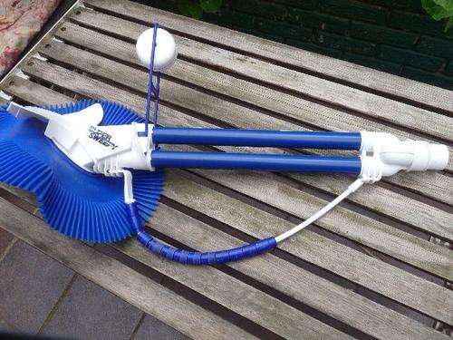 BRAND NEW POOL CLEANER PLEASE NOTE NO HOSES
