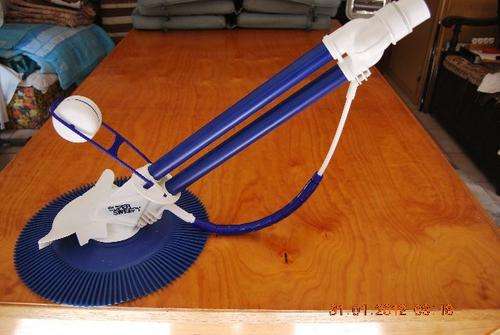 BRAND NEW POOL CLEANER PLEASE NOTE NO HOSES SUPER SWEEPY