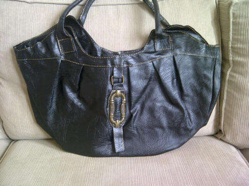 ***Stunning Ladies Black Bag*** Large size, can keep everything & anything in here*** HUGE***58cm W*