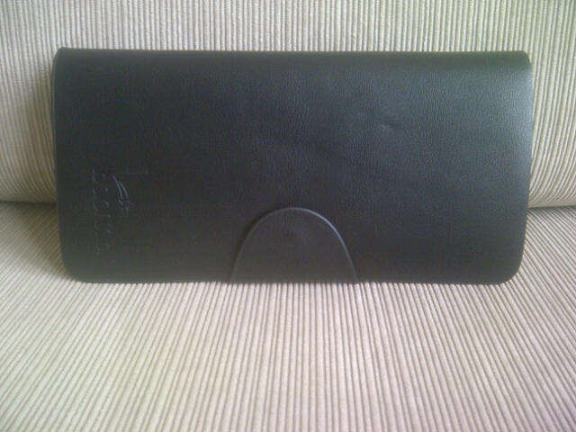 **Ladies Genuine Leather Purse/Wallet**Black**High Quality**Comes in a BOX***BRAND NEW**