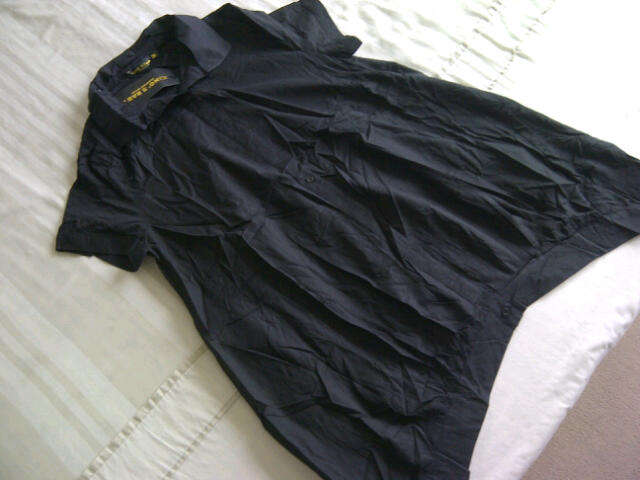 ***Black Funky Design Ladies Shirt**XXL ONLY***Great with a tights***BRAND NEW**