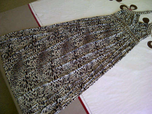 ***Stunning Ladies Halterneck Long Dress with Pearl & Diamante Design**M, L, XL, XXL**BEAUTIFUL***