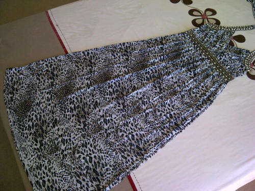 ***Stunning Ladies Halterneck Long Dress with Pearl & Diamante Design**M, L, XL, XXL**BEAUTIFUL***