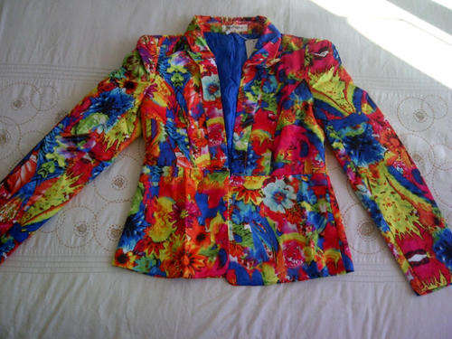 ***Stunning Ladies Short Multi Coloured Blazer Style Jacket**Great with a Jeans**S, M, L ONLY**NEW**