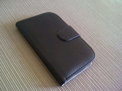 **Blackberry Q10 Leather Look Cover***Black ONLY***Great Quality***Last 1***BRAND NEW***