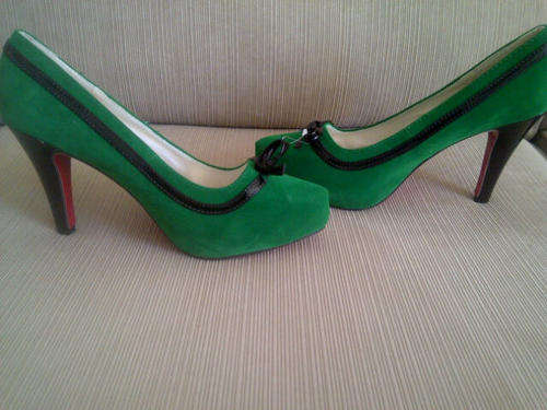 ***Stunning Ladies Suede look High Heels***BEAUTIFUL***Size 6***Green ONLY***Last One***BRAND NEW***