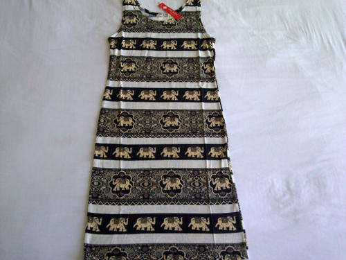 **Cute & Funky Ladies Dress/Top With Stunning Detail & Design**Great with a Tights**L, XL, XXL**