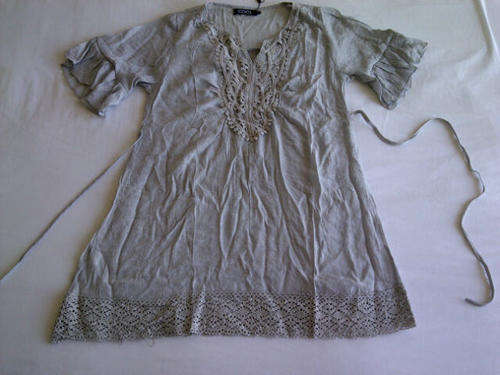 **Stunning Ladies Top with Beautiful Detail, Design & Tie Back**M ONLY***BRAND NEW**