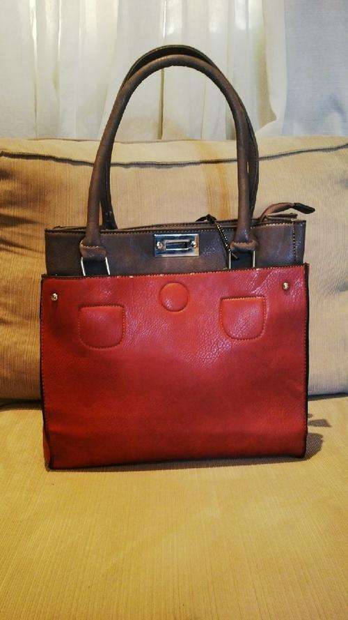 **Stunning Ladies PINK/LIGHT BROWN PU Leather Handbag With Beautiful Detail & Design**BRAND NEW**