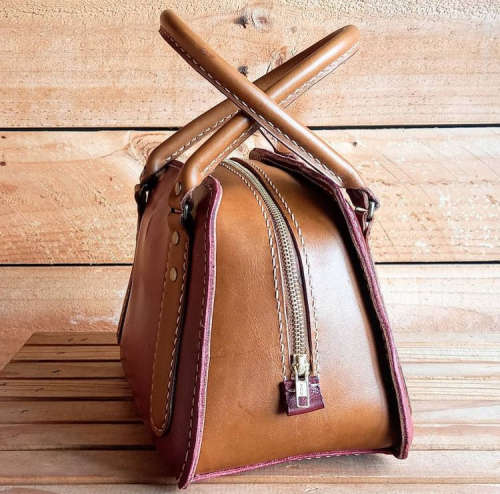GENUINE LEATHER BAG - TAYLOR - RUBY/TAN