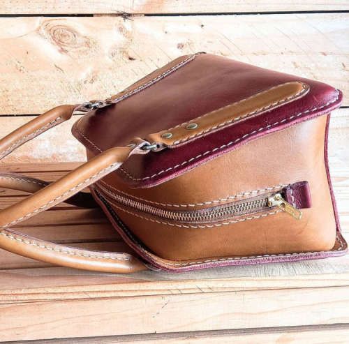 GENUINE LEATHER BAG - TAYLOR - RUBY/TAN