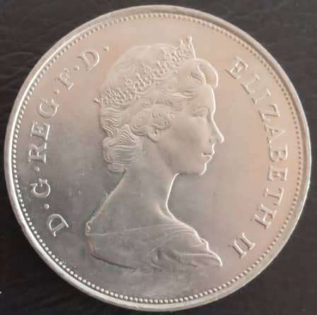 1981 Royal Wedding commemorative crown. In pouch, mint condition.