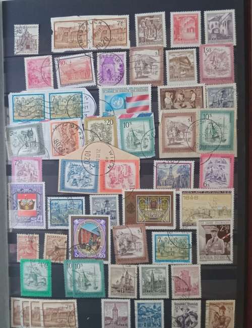 DAVO NEROFF 22 PAGES ALBUM HAS 9 PAGES OF AUSTRIAN STAMPS USED SOME OLDER ONES