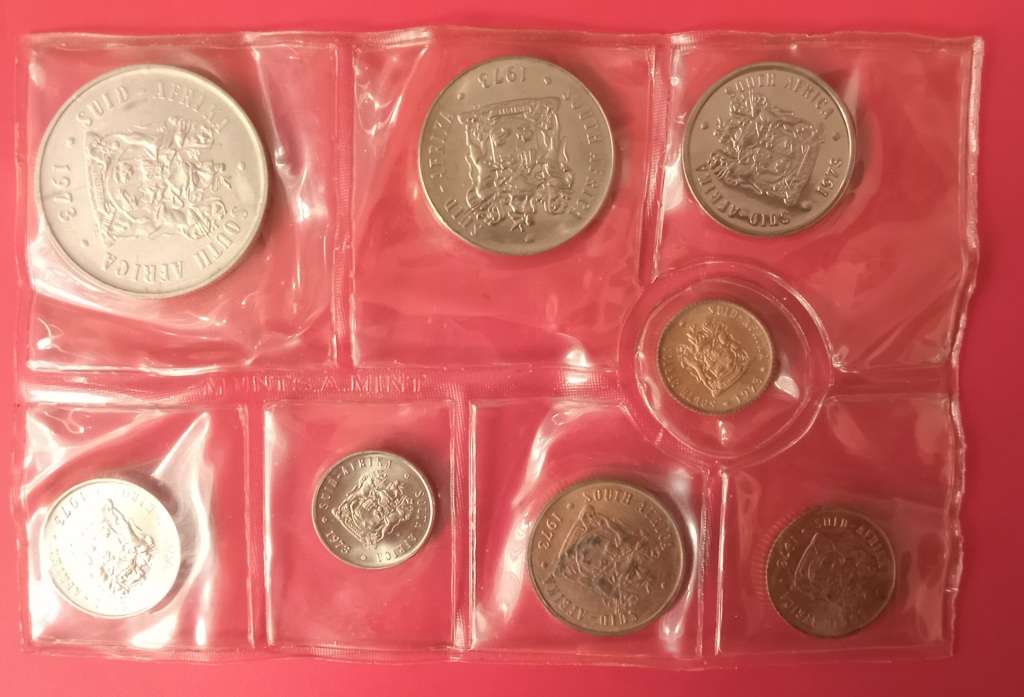 RSA 1973 SILVER UNC SET SEALED IN PLASTIC