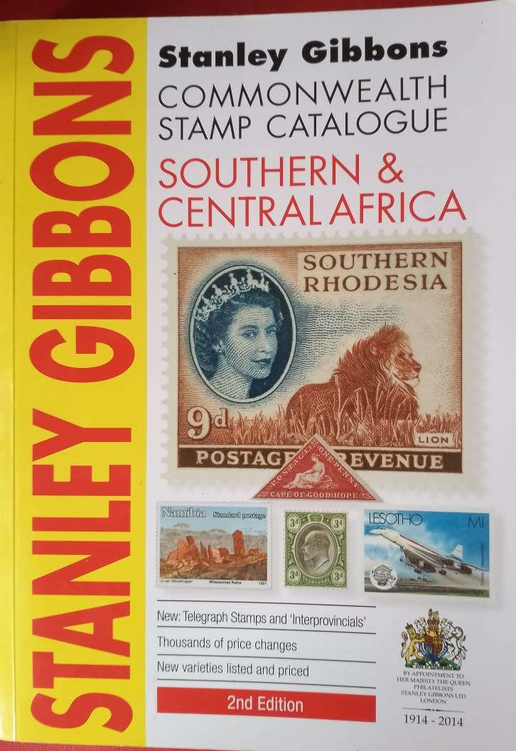 STANLEY GIBBONS SOUTHERN AND CENTRAL AFRICA COLOUR CATALOGUE 2014  GOOD CONDITION 392 PAGES