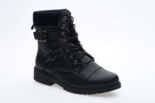 Black ladies boot : U.K. /SA  8