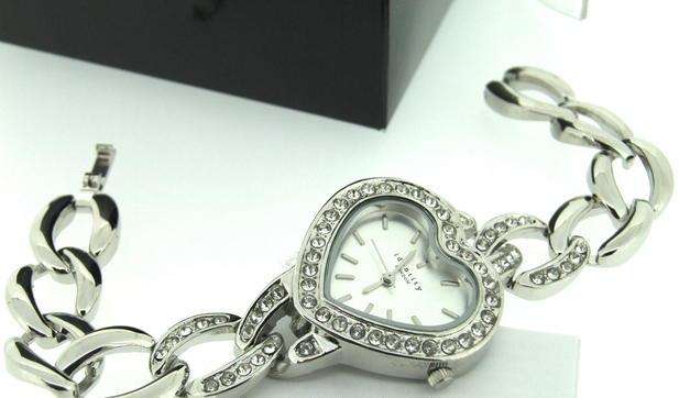 *BRAND NEW & GENIUNE* - LADIES *IDENTITY LONDON* HEART SHAPED WATCH