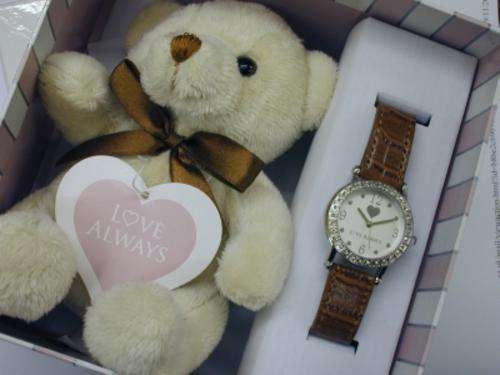 Brand New Ladies Designer Diamante Watch & Teddy Bear sets