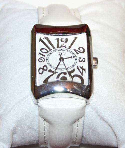 Brand New Ladies Gift Boxed Fashion watch - Leather strap
