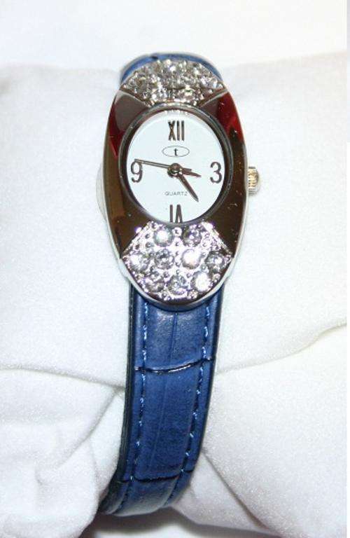 Brand New Ladies Gift Boxed Fashion watch - Leather strap